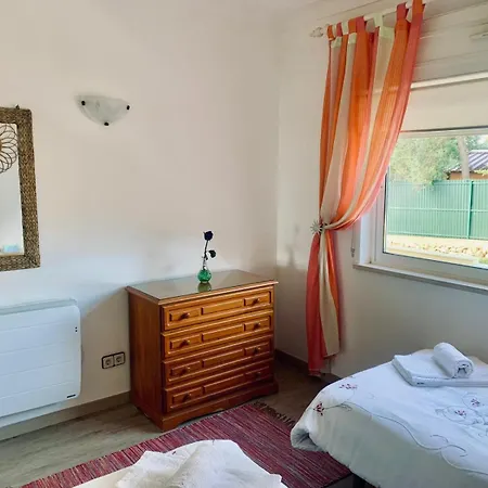 Dreamy Sea View With Private Pool Access Apartment